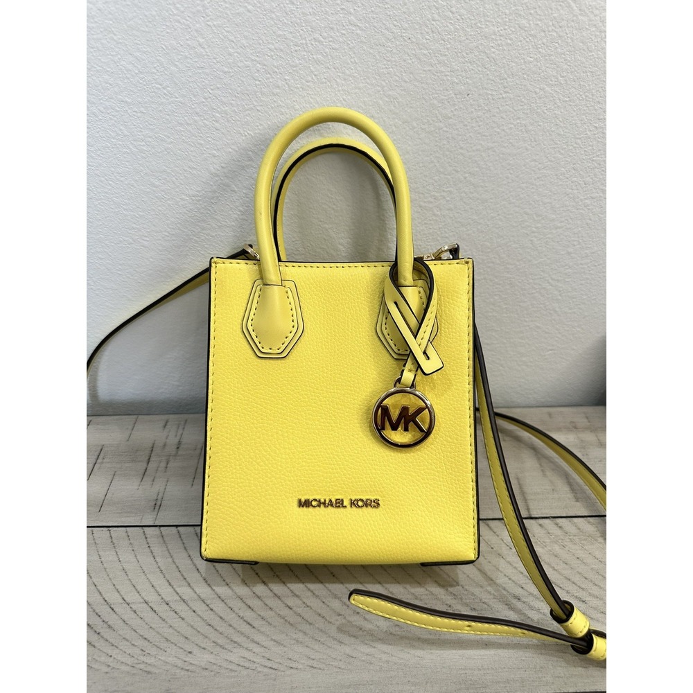 Michael Kors Mercer XS Extra Small Crossbody Bag Leather - Daffodil